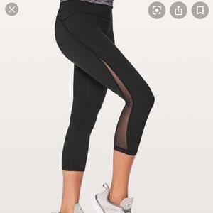 Lululemon Black Train Time Crop Leggings